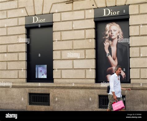 dior boutique montenapoleone|Dior (DIOR Milan Montenapoleone) .